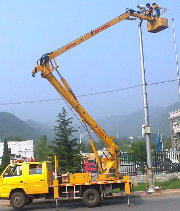 住建部：施工安全隱患“高處墜落”1