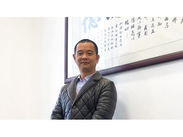 草莓视频苹果下载售後哪家強？——草莓视频IOS在线观看售後工程師的故事