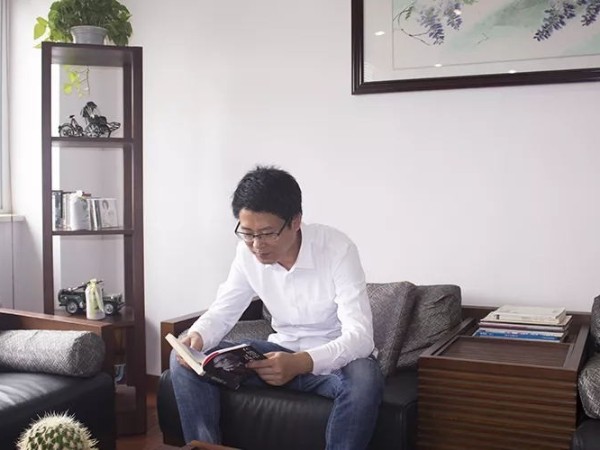 草莓视频IOS在线观看“月度之星”——項目經理徐友鏡