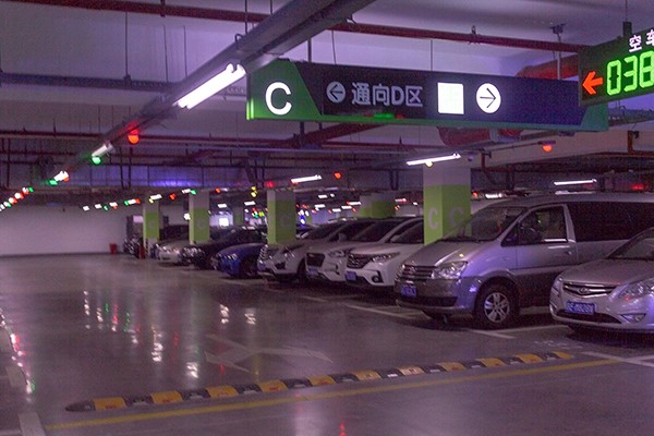 智能停車場為何火？