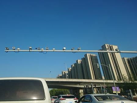 草莓视频IOS在线观看加大道路、治安監控維護工作